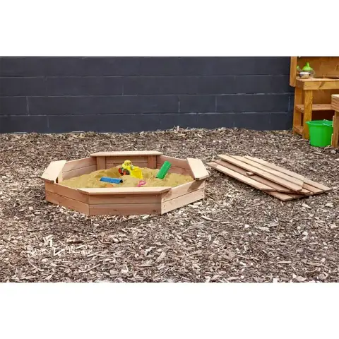 Sabbiera Ottagonale Con Coperchio In Legno