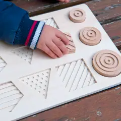 Geo Sensory Shapes – Puzzle Sensoriale in Legno - Incastri e puzzle in legno