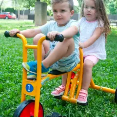 Triciclo Taxi 2 Posti a Pedali - Tricicli e primi passi
