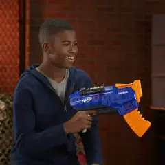NERF N-Strike Elite Rukkus ICS-8 Blaster con Caricatore 8 Dardi - armi soldatini