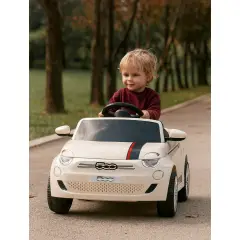 Auto Elettrica per Bambini Fiat 500e 12V con Radiocomando Bianca - auto