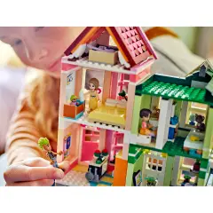 Lego Friends - Appartamenti e Negozi di Heartlake City 42670 - lego