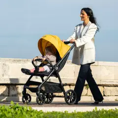 Passeggino Leggero 1.Moov GioJoy Giallo, Comodità e Sicurezza per le Tue Passeggiate - passeggini compatti