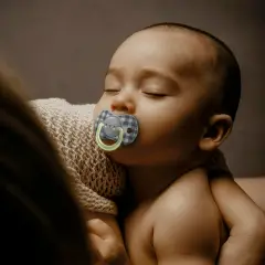 Nightday Set 2 Succhietti con Tettarella In Silicone 0/6m Coniglio Rosa - ciucci