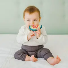 Anello Dentizione In Silicone Step 1 +0m Arcobaleno - ciucci