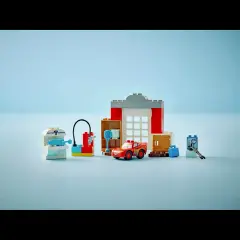 Lego Duplo Disney's Mcqueen's Visit To Doc's Workshop 10456 - Plastic Construction