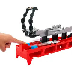 Hot Wheels City Dragon Transporter with 2 Cars - play set