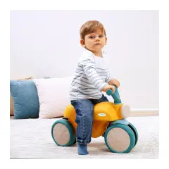 La Mia Prima Moto - Tricicli e primi passi