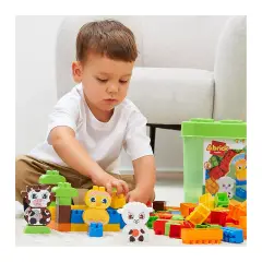 Container Construction Farm Theme 150 Pieces - Plastic Constructions