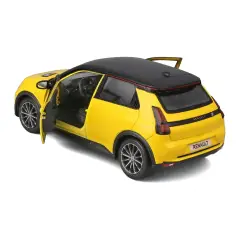 Auto 1:24 Renault 5 E-Tech - diecast