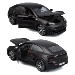 Auto 1:24 Porsche Macan Turbo Assortito - diecast