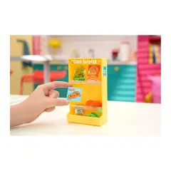 MGA's Miniverse - Spaces Furniture Pack - collectibles little girl