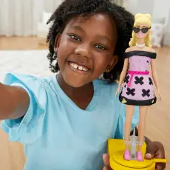 Playdoh Barbie Designer Fashion Show - creatività