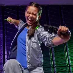 Beyblade Bbx Deluxe Launcher Pack + Top - action figures ed accessori