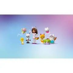 Lego Gabby's Dollhouse Dolce Montagna e Giardino di Gattina Fatina 11205 - lego