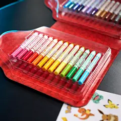 Crayola Valigetta Colori & Adesivi Pokémon – Set Creativo 45 Pezzi - creatività