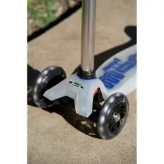 Monopattino Maxi Micro Deluxe Flux LED Blu 3 Ruote - monopattini