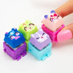 Clickeez Keyboard MegaPack – Tastiera Kawaii con 15 Keycaps - collezionabili bambina