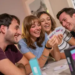 What Do You Meme? Core Game GIF Edition – Gioco da Tavolo 18+ - giochi di società