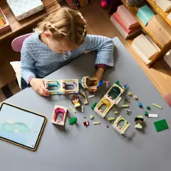 LEGO Disney Princess 43291 Mini Belle e Tiana Castello 358 Pezzi - lego