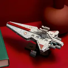Lego Star Wars Attack Cruiser Classe Venator 75441 - lego
