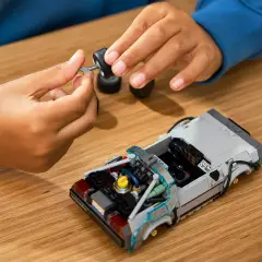 LEGO Speed Champions Macchina del Tempo Ritorno al Futuro 77256 - lego