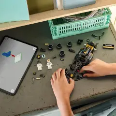 Lego Speed Champions Apxgp Team Race Car From F1 The Movie 77252 - lego