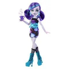 Monster High Garden Mysteries Set Bambola E Guardaroba Con Accessori Twyla - action figures ed accessori