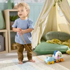 Fisher Price Camper Foresta degli Amici Trainabile Con Suoni - Primi giochi