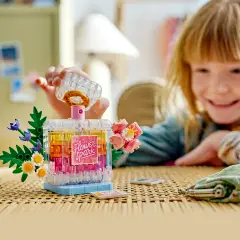 LEGO Creator 3in1 Boccetta di Profumo con Decorazione Floreale 31383 - lego