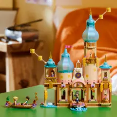Lego Disney Princess Il Castello di Rapunzel 43297 - lego