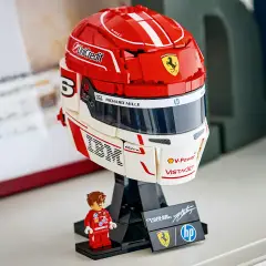 Lego Editions Casco di Charles Leclerc Scuderia Ferrari Hp 43014 - lego
