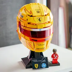 Lego Editions Casco di Lewis Hamilton Scuderia Ferrari Hp 43022 - lego