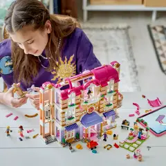 Lego Friends Grand Hotel di Heartlake City 42704 - lego