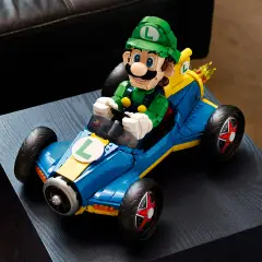 Lego Super Mario Mario Kart 72050: Luigi e Mach 8 2234 Pezzi - lego