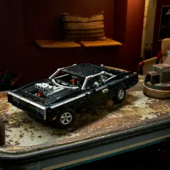 LEGO Technic Auto Dodge Charger R/t Fast And Furious 42231 - lego
