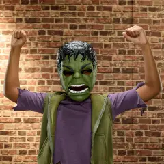 Spider-Man: Brand New Day, Maschera elettronica parlante di Hulk - action figures ed accessori