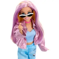 Barbie Deluxe Style JNC61 con 4 Accessori Fashion - collezionabili bambina