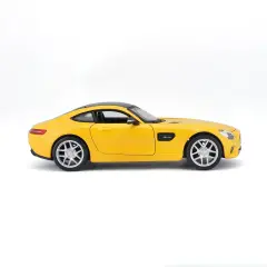 Auto 1:24 Mercedes AMG Gialla - diecast