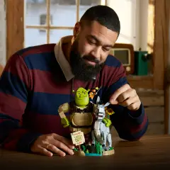 LEGO Shrek, Ciuchino e Gatto con gli Stivali - 1403 Pezzi - lego