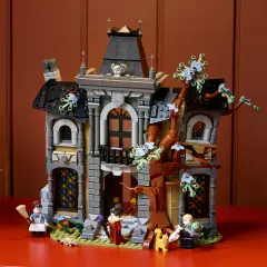 LEGO Icons Maniero della Sindaca 11383 - 1420 Pezzi - lego