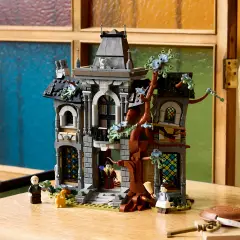 LEGO Icons Maniero della Sindaca 11383 - 1420 Pezzi - lego
