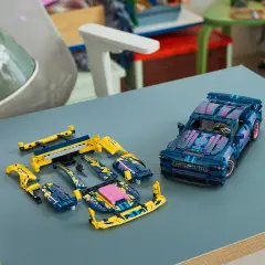 LEGO Auto Ford Mustang GT Custom Garage 42236 - 973 Pezzi - lego