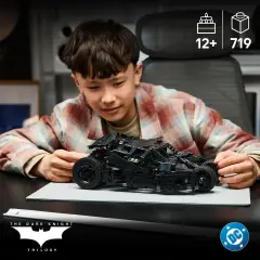 LEGO Technic Batmobile Tumbler 42239 - 719 Pezzi - lego