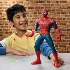 Spiderman Action Figure Power-Charge 36,8 cm con Luci e Suoni - action figures ed accessori
