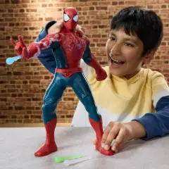 Spiderman Action Figure Power-Charge 36,8 cm con Luci e Suoni - action figures ed accessori