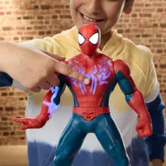 Spiderman Action Figure Power-Charge 36,8 cm con Luci e Suoni - action figures ed accessori