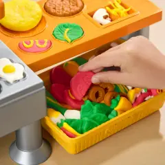 Playdoh Cucina dei Piccoli Chef Playset - creatività