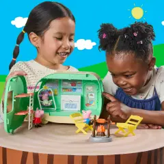Peppa Pig Camper Playset Con 3 Personaggi - action figures ed accessori