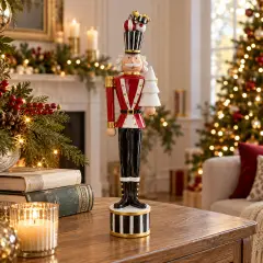 Soldatino Natalizio Brayden con Pino in Resina 45 cm Decorazione Natale - schiaccianoci